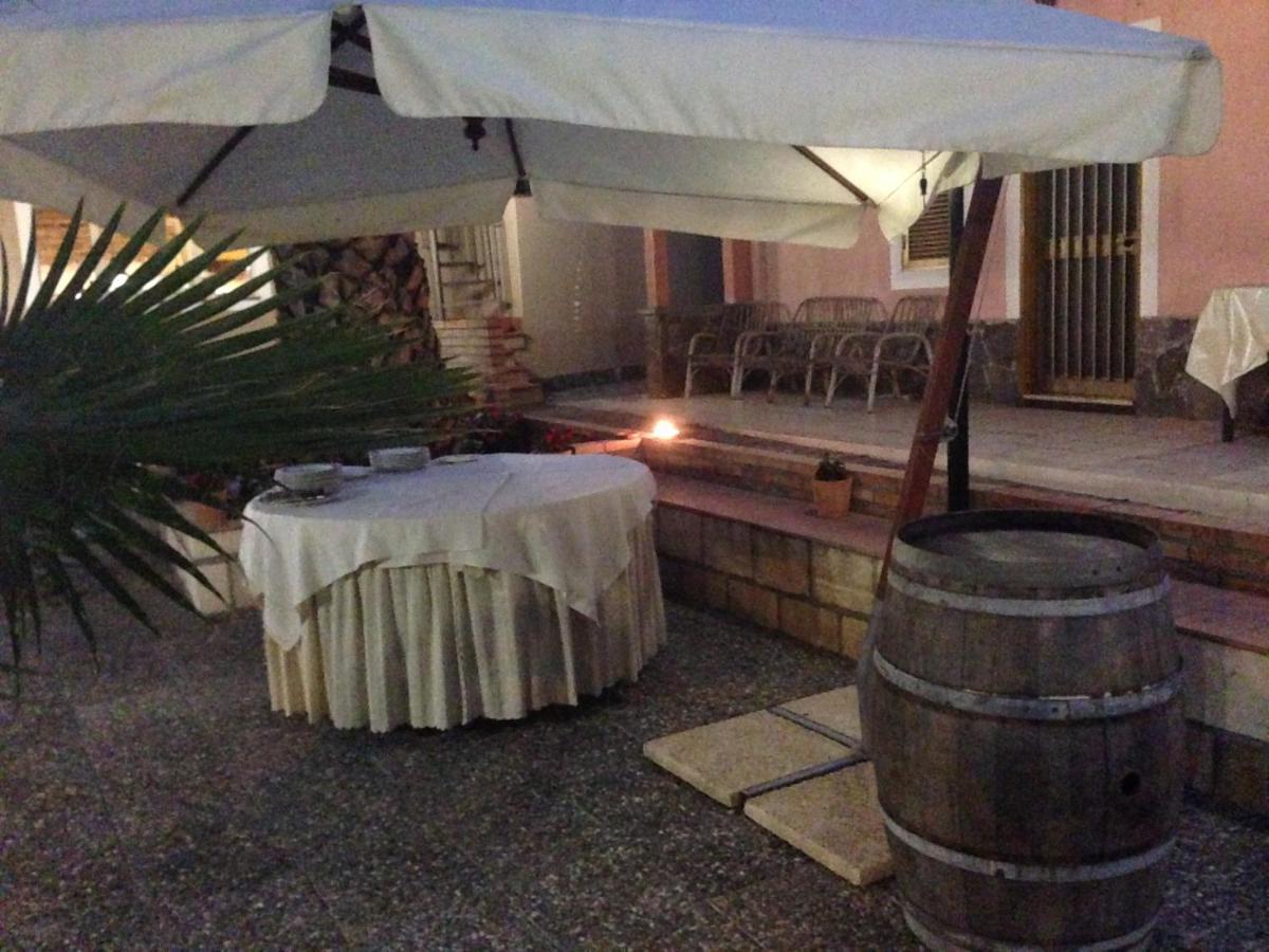 Hotel La Pineta Joppolo Экстерьер фото